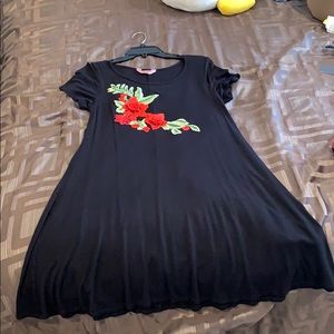Cute black tee-shirt type of dress